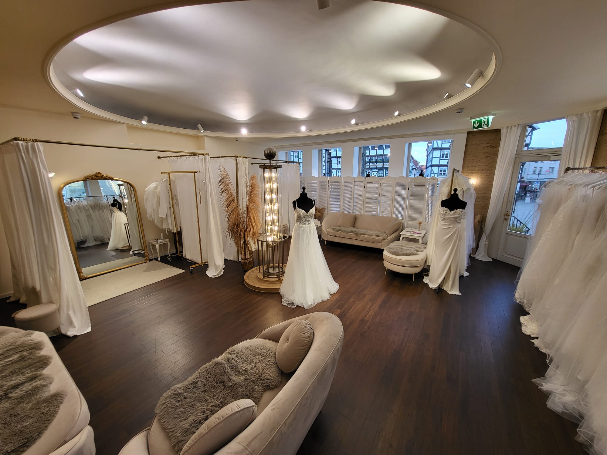 Ulrike Guthof Brautmode